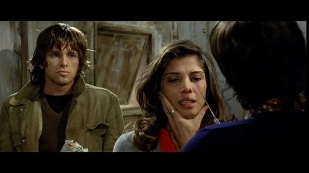 actor Laura Belli large photo