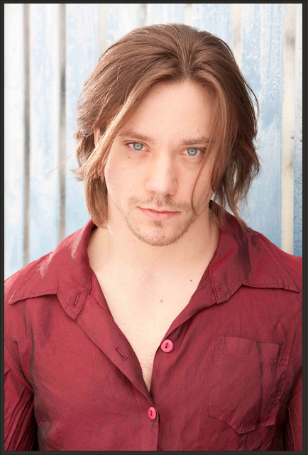 actor Aaron Fors large photo