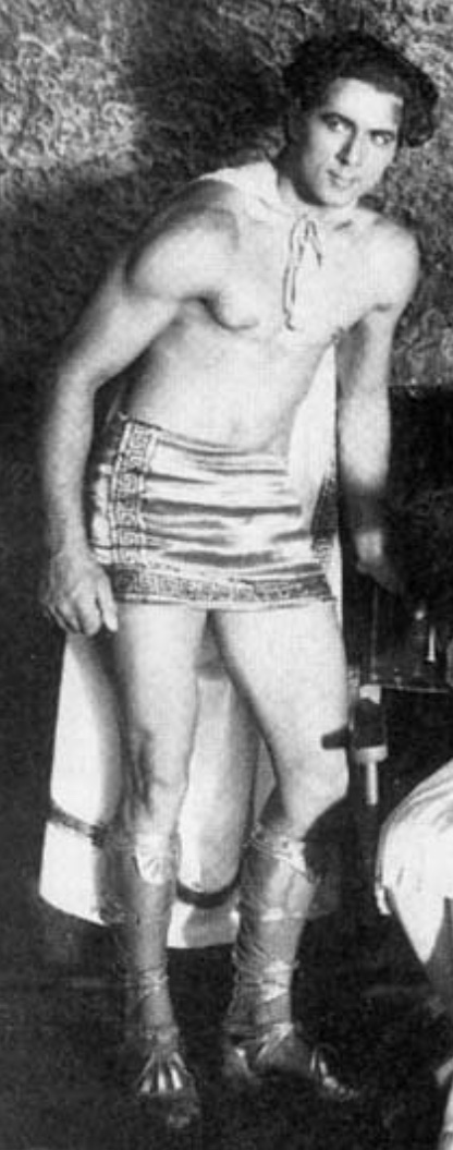 actor George Bruggeman large photo