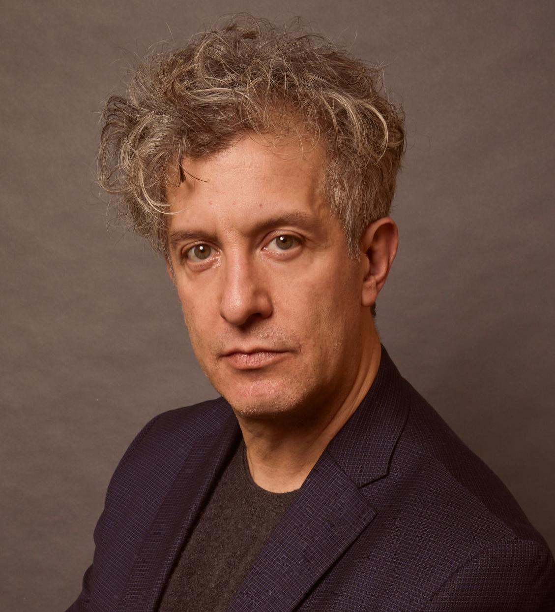 actor Isen Robbins large photo