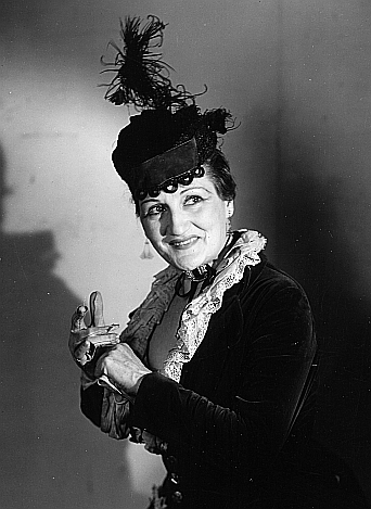 actor Jan Duggan large photo