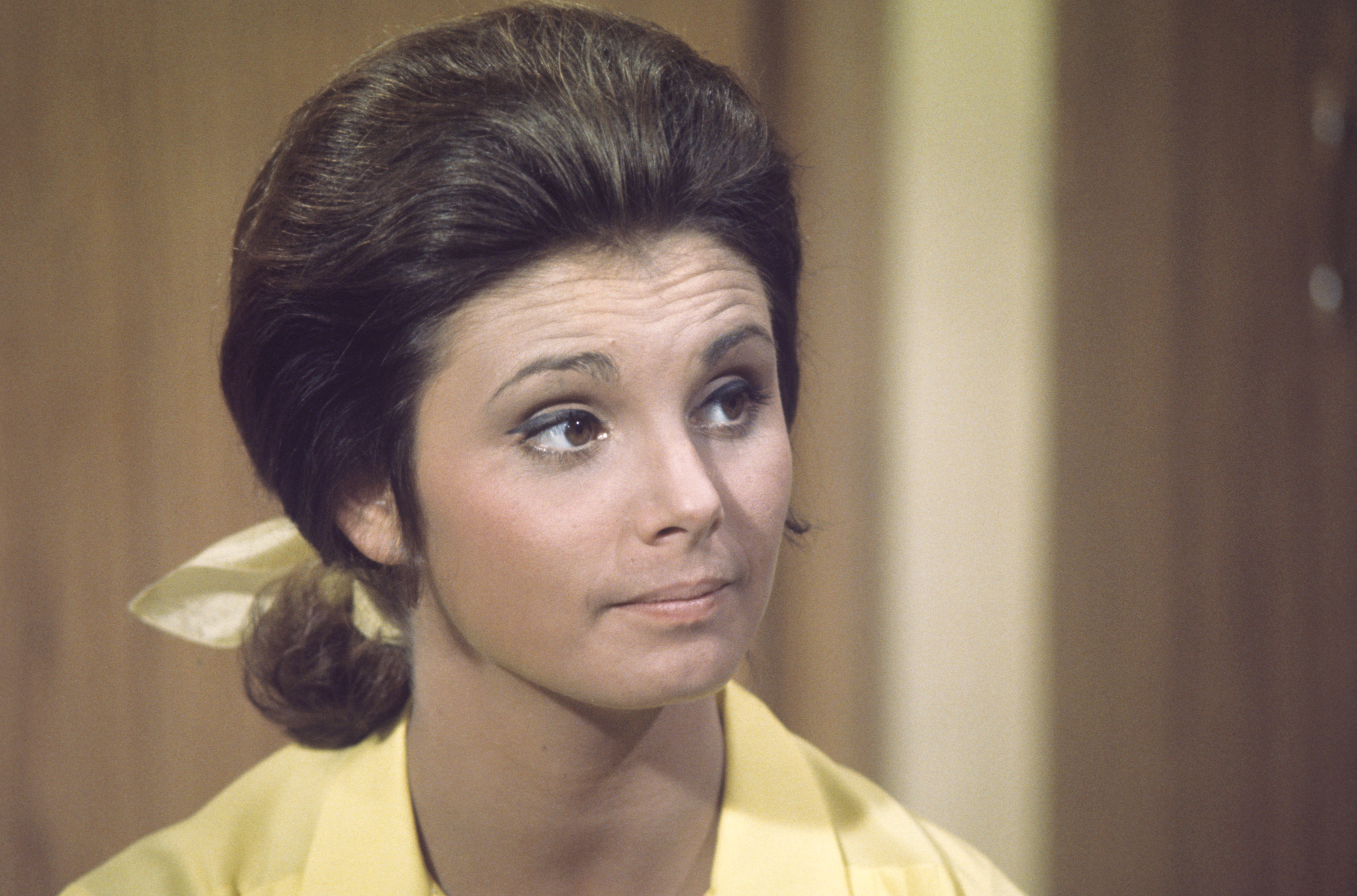 actor Victoria Vetri large photo