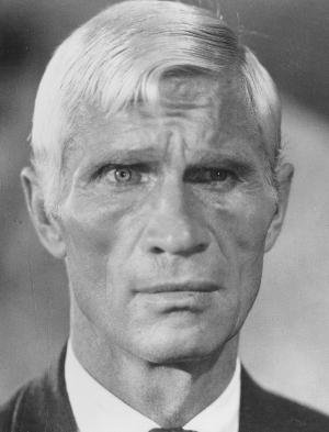 actor Gordon Mitchell large photo