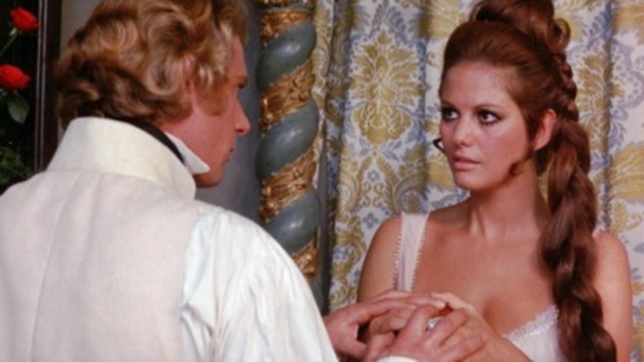 actor Mark Burns large photo