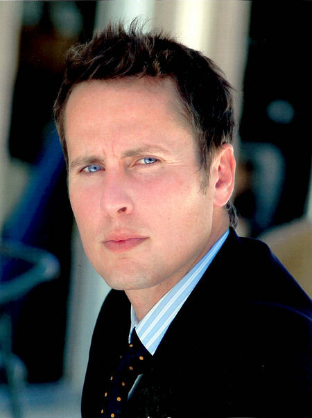 actor Will Carter large photo