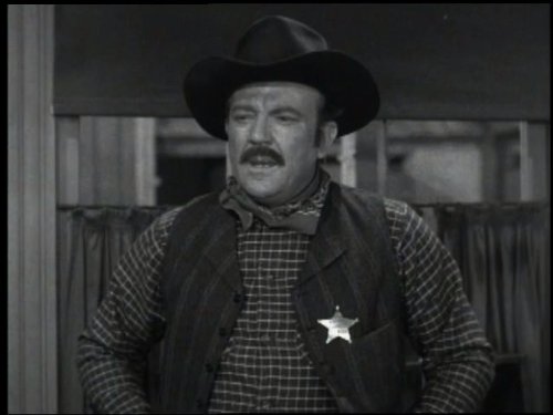 actor Hugh Sanders large photo