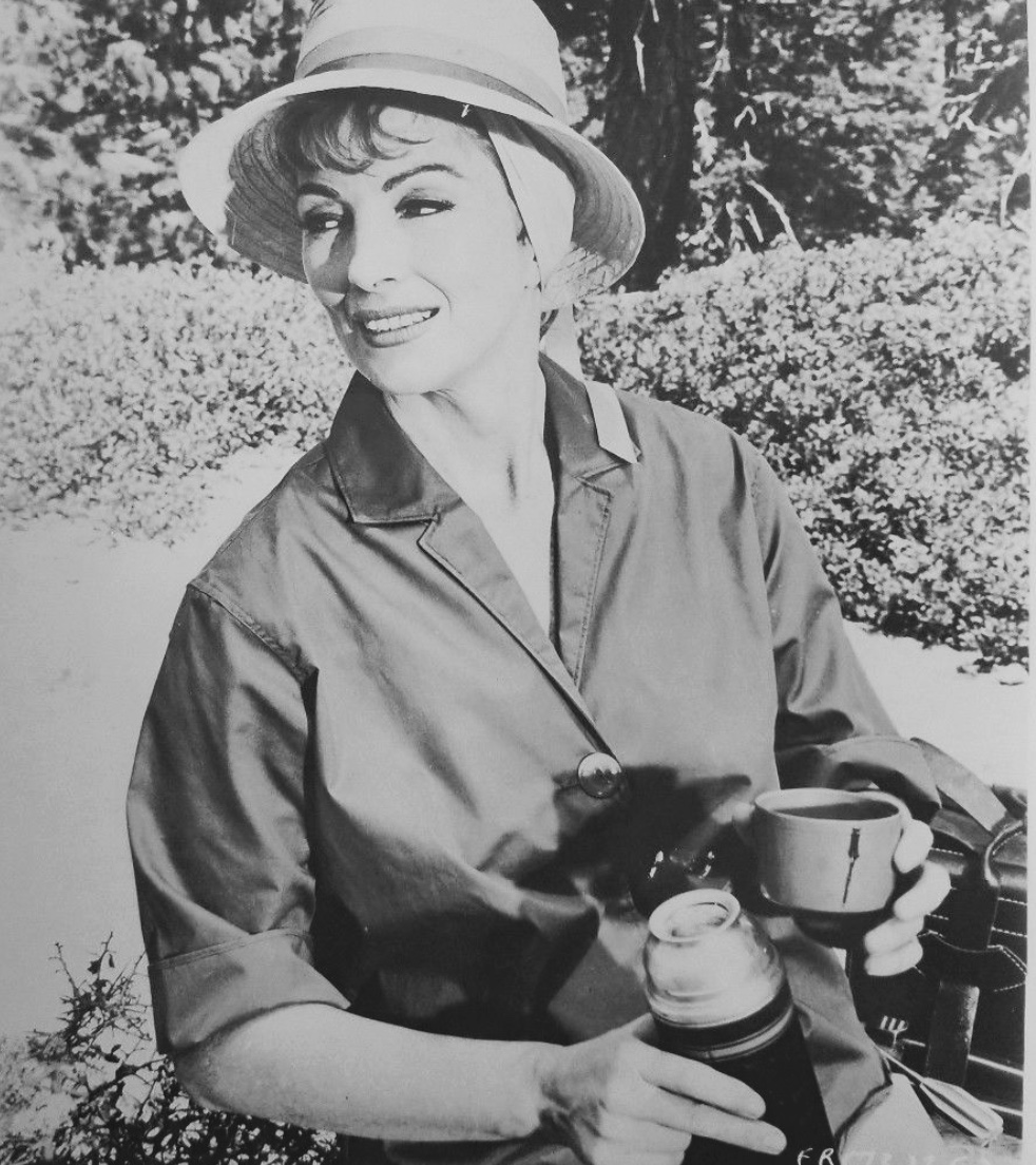 actor Lorna Thayer large photo