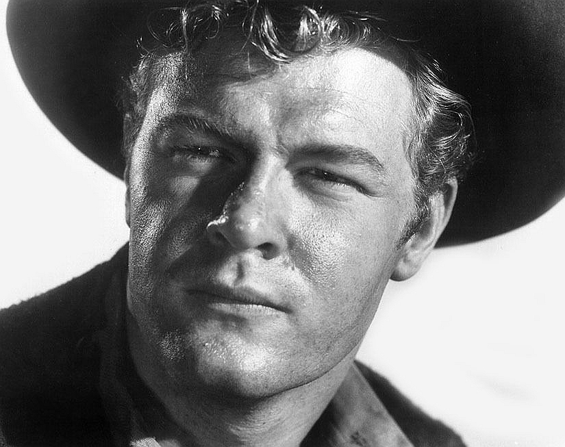 actor Roger Torrey large photo