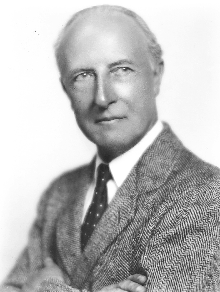 actor Arnold Lucy large photo