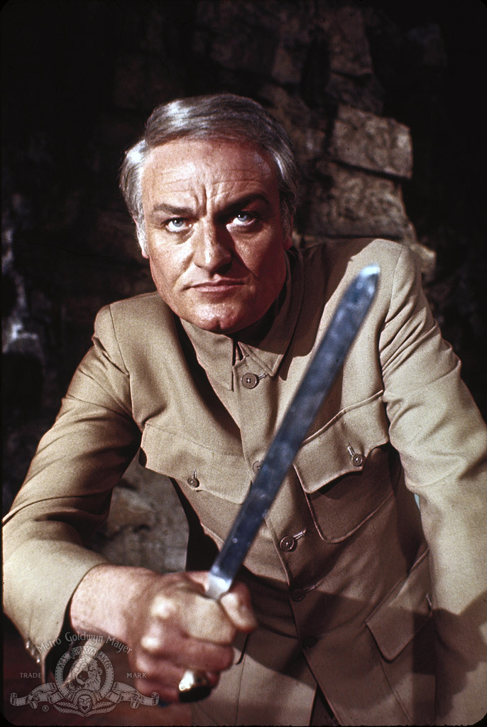 actor Charles Gray large photo
