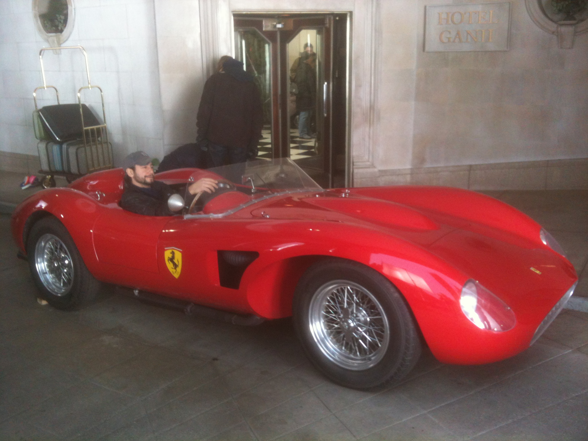 actor Vince Cupone large photo