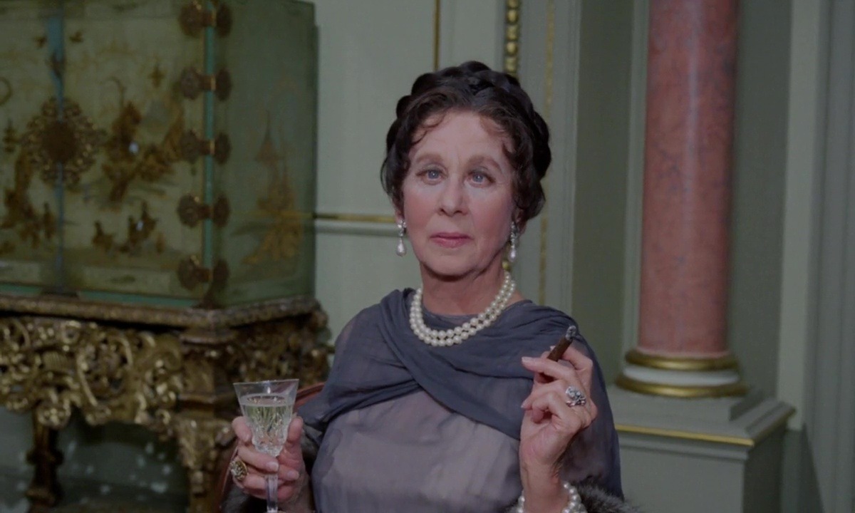 actor Gwen Ffrangcon Davies large photo