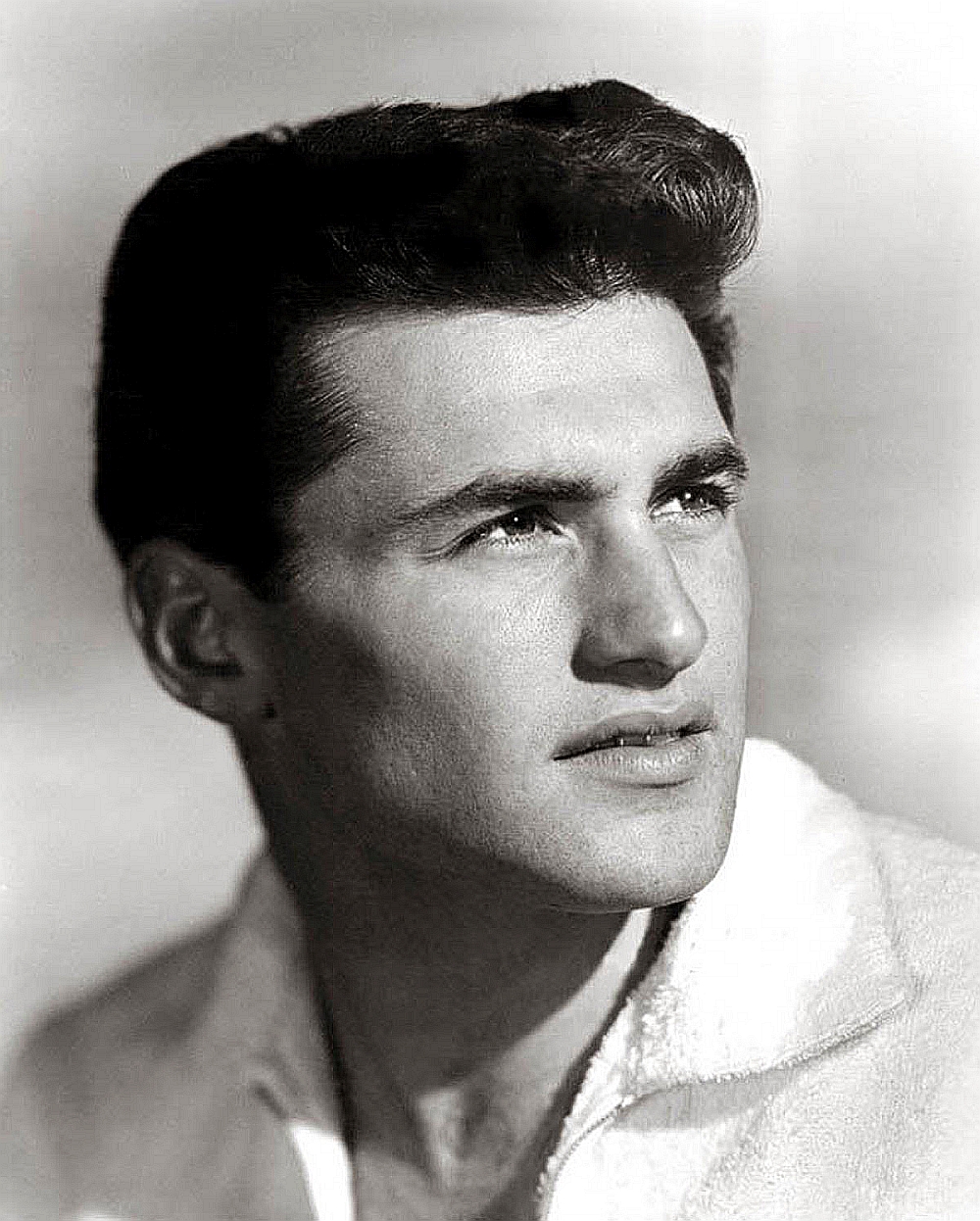 actor Race Gentry large photo