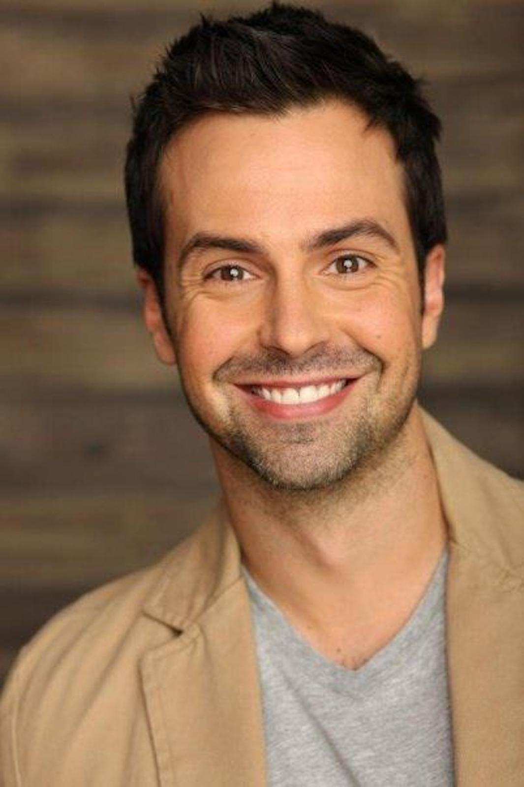 actor Brady Cook large photo