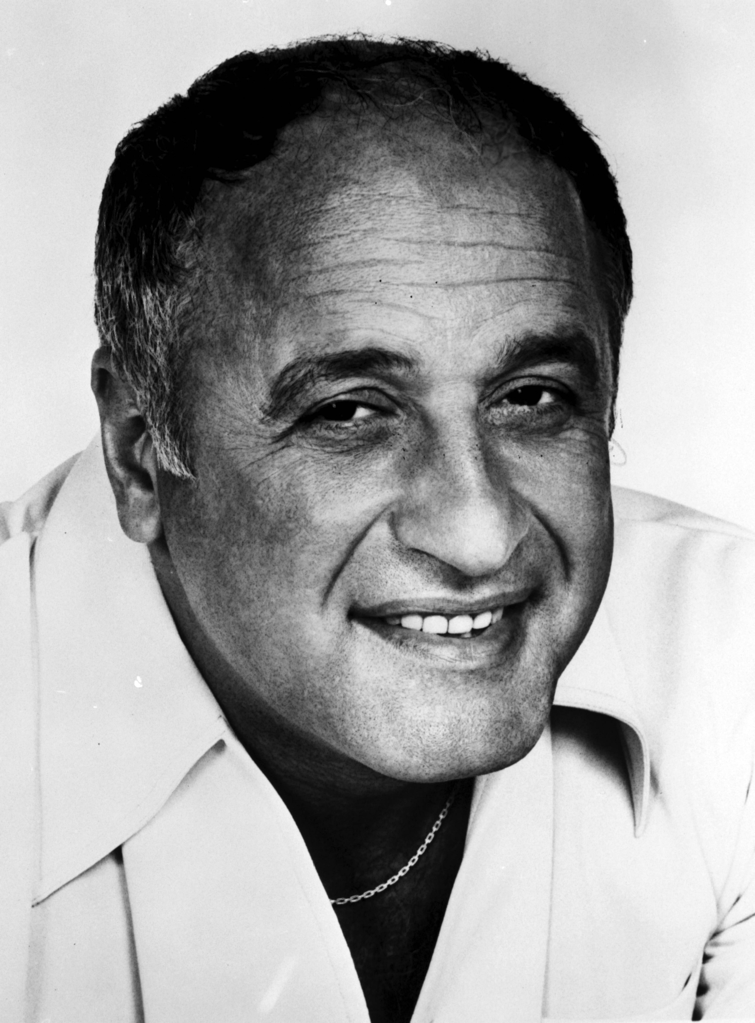 actor Vic Tayback large photo