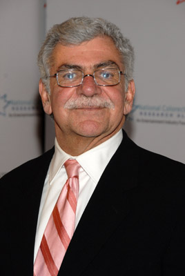 actor Joel Siegel large photo