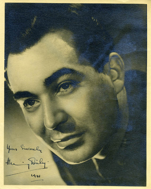 actor Manning Whiley large photo