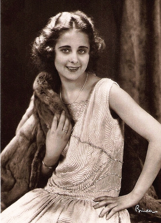 actor Cilly Feindt large photo