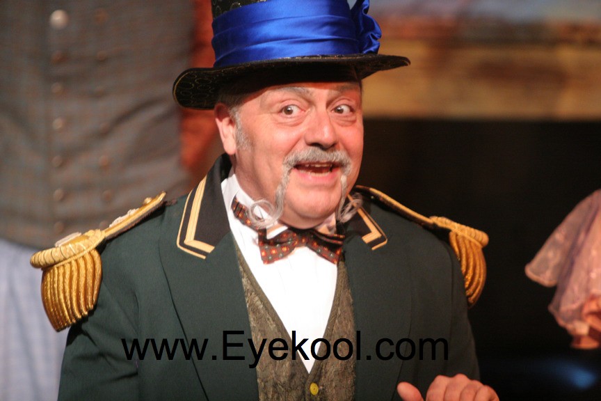 actor John Moschitta Jr. large photo