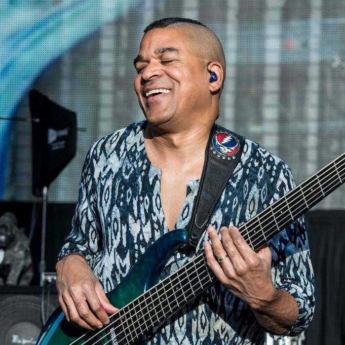 actor Oteil Burbridge large photo