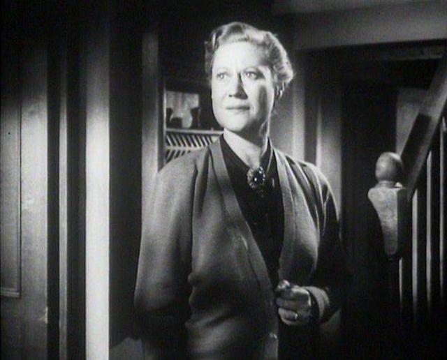 actor Helen Goss large photo