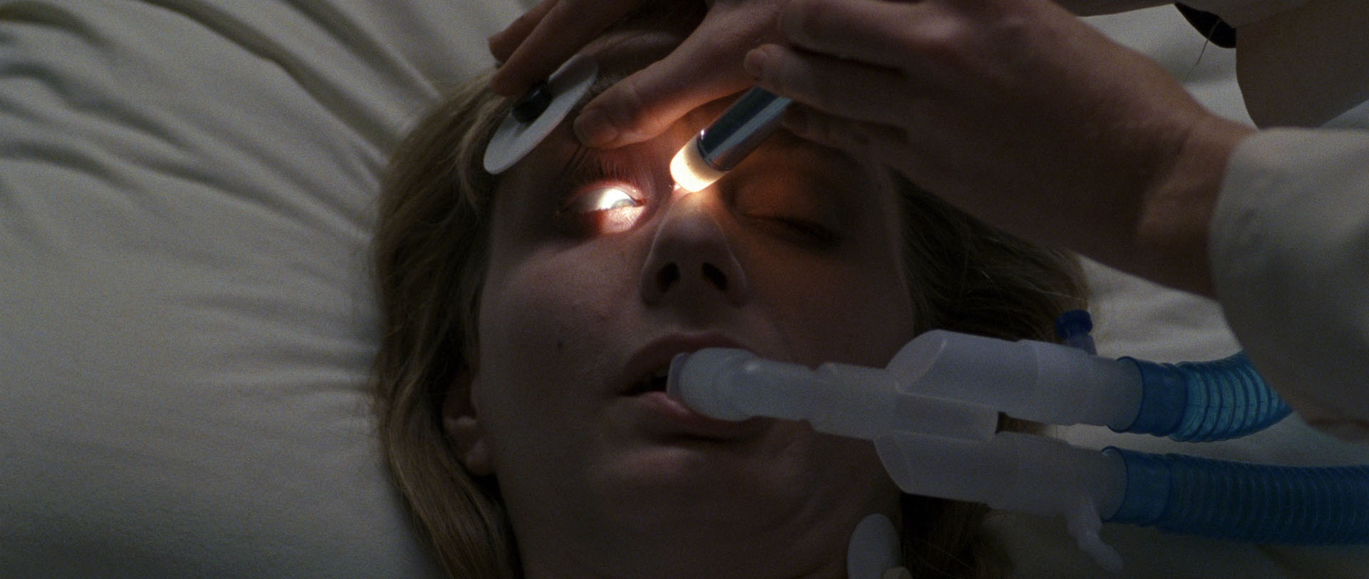 actor Gretchen Becker large photo