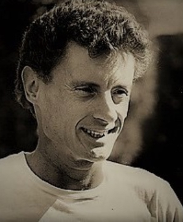 actor Peter Strudwick large photo