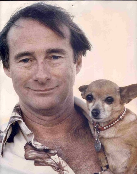 actor Titus Moede large photo