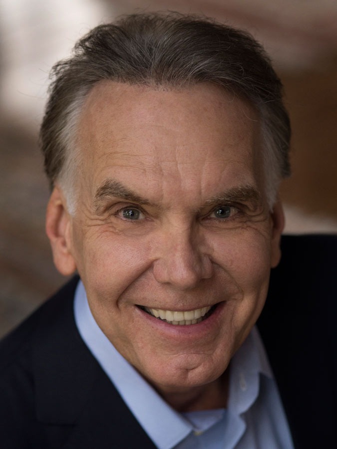 actor James Mapes large photo