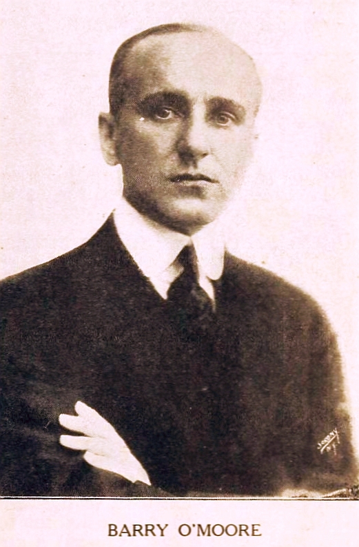 actor Barry O'Moore large photo