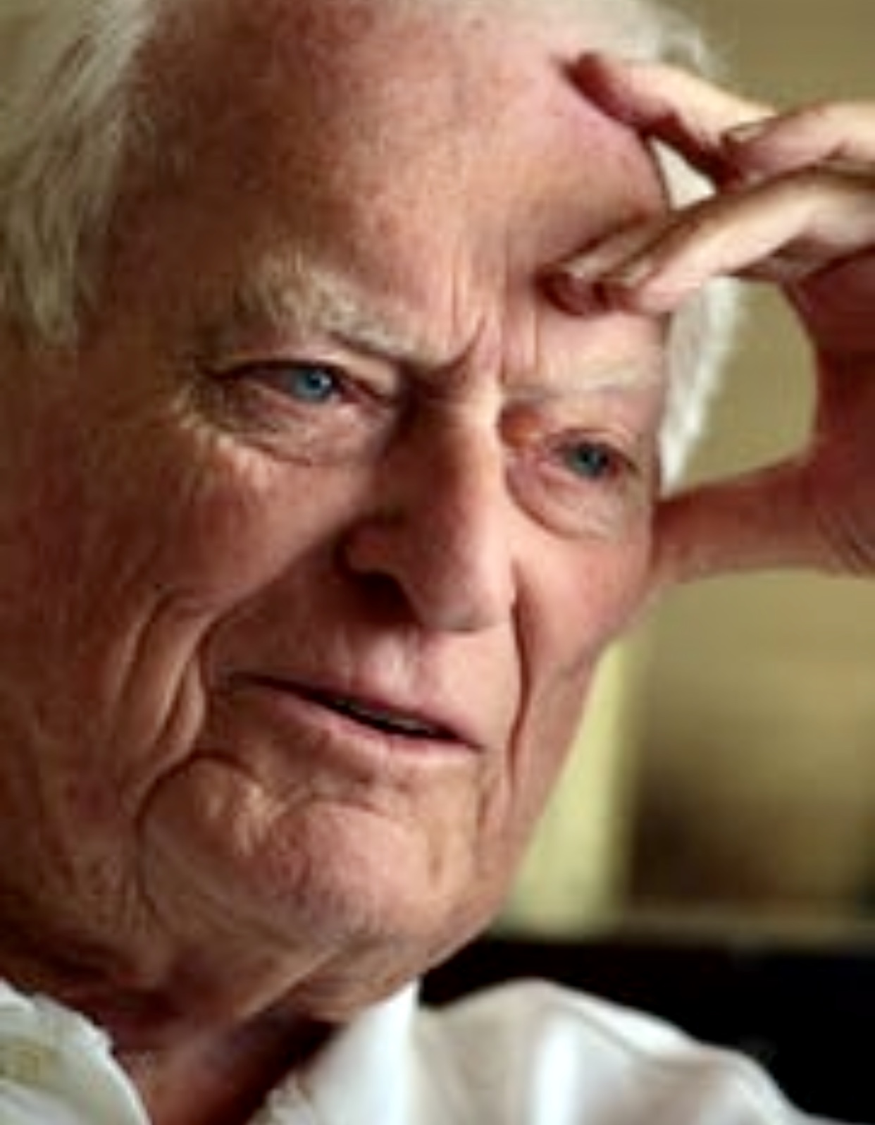 actor Jack Whitaker large photo