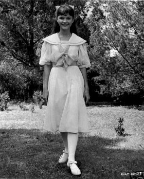 actor Fiona Fullerton large photo