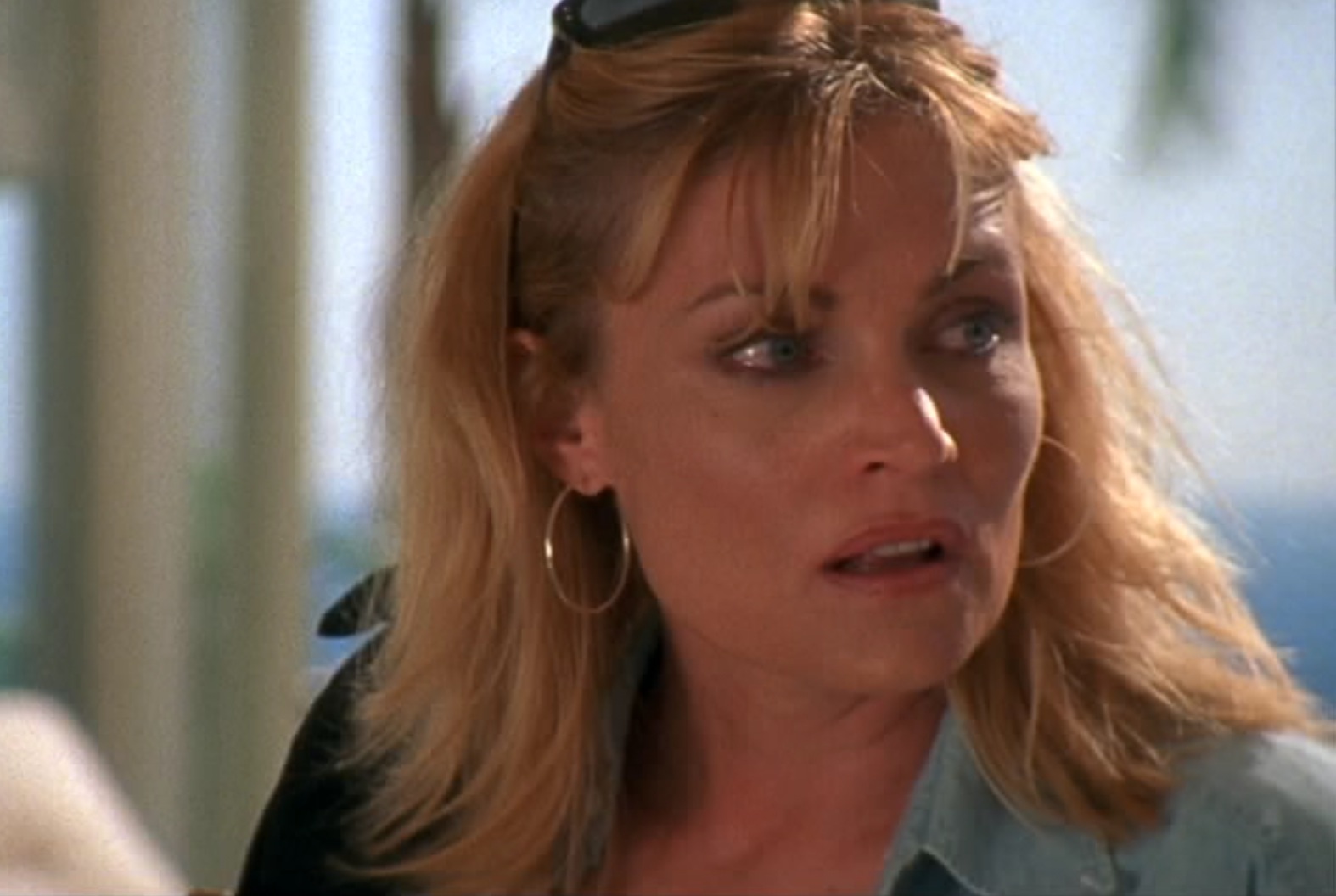 actor Daphne Ashbrook large photo