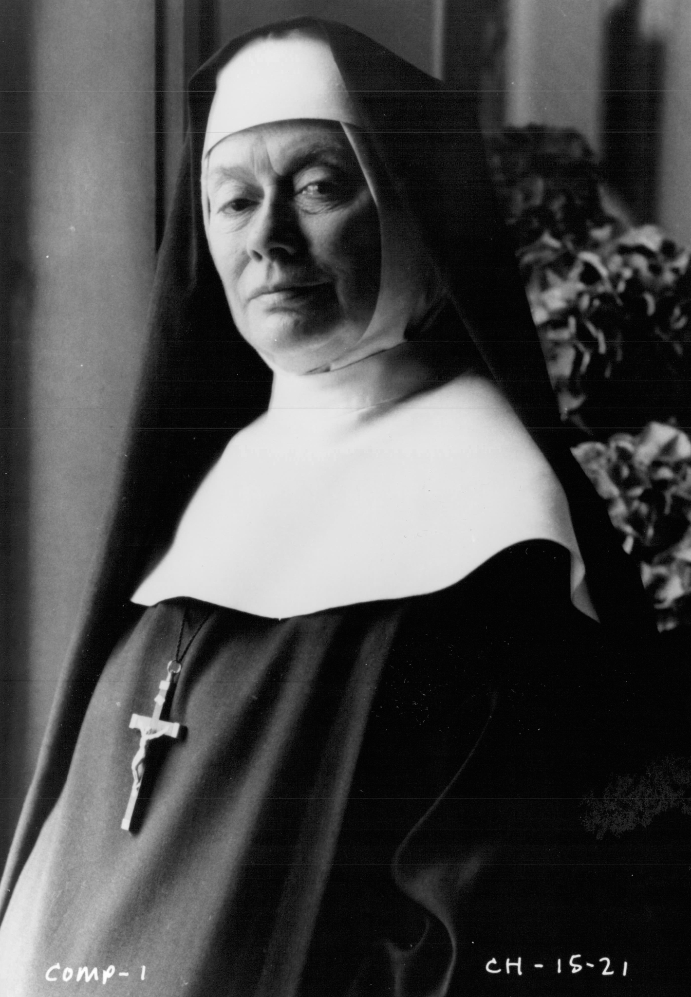 actor Kate Reid large photo