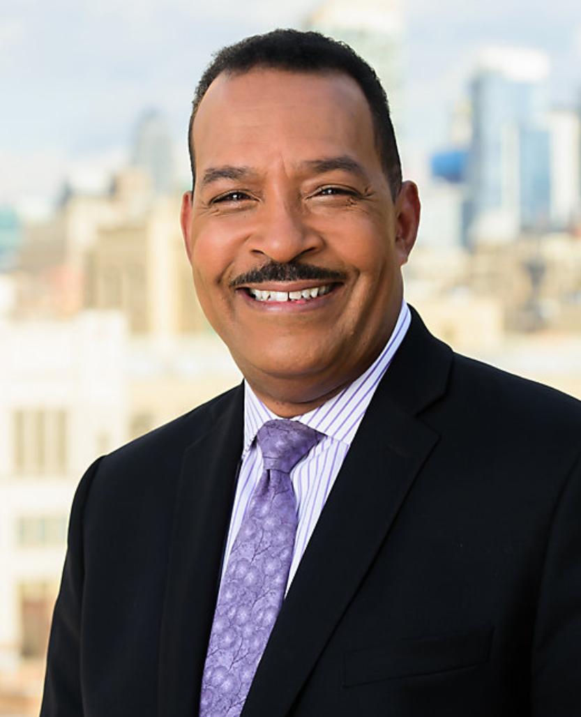 actor Lewis Dodley large photo