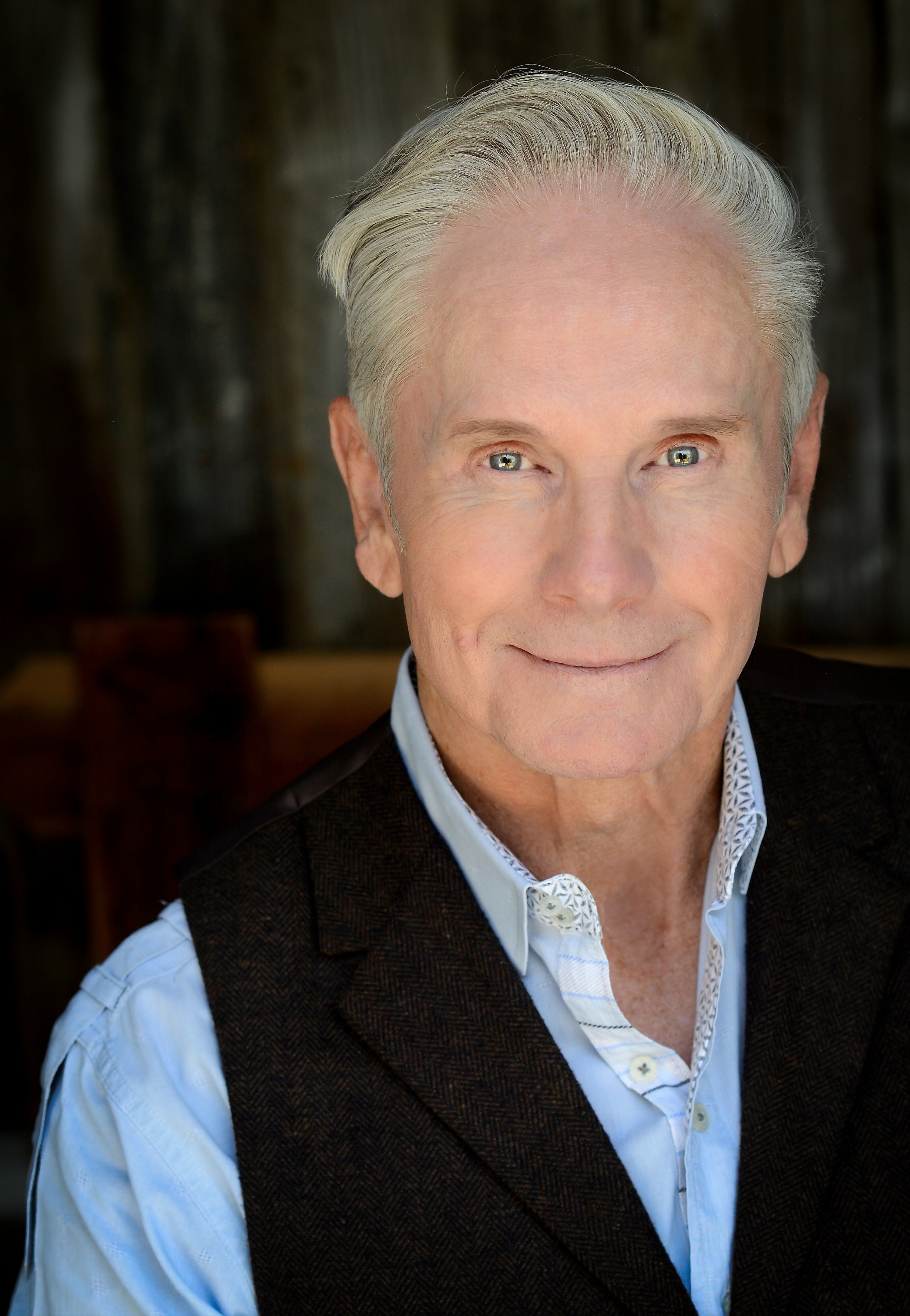 actor Jeffrey Byron large photo