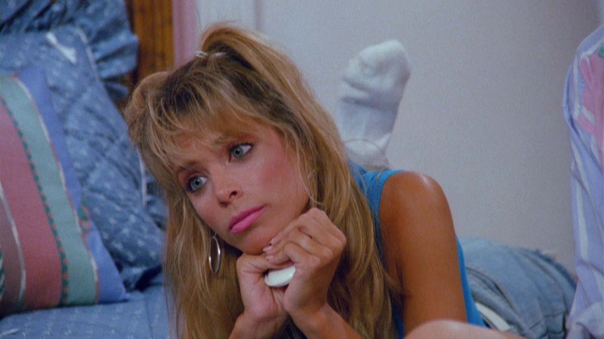 actor Annette Sinclair large photo