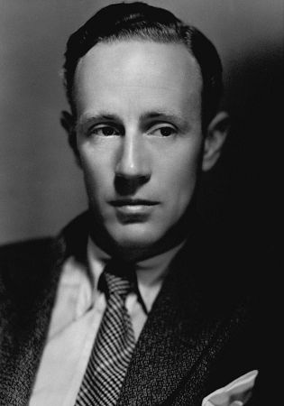actor Leslie Howard large photo