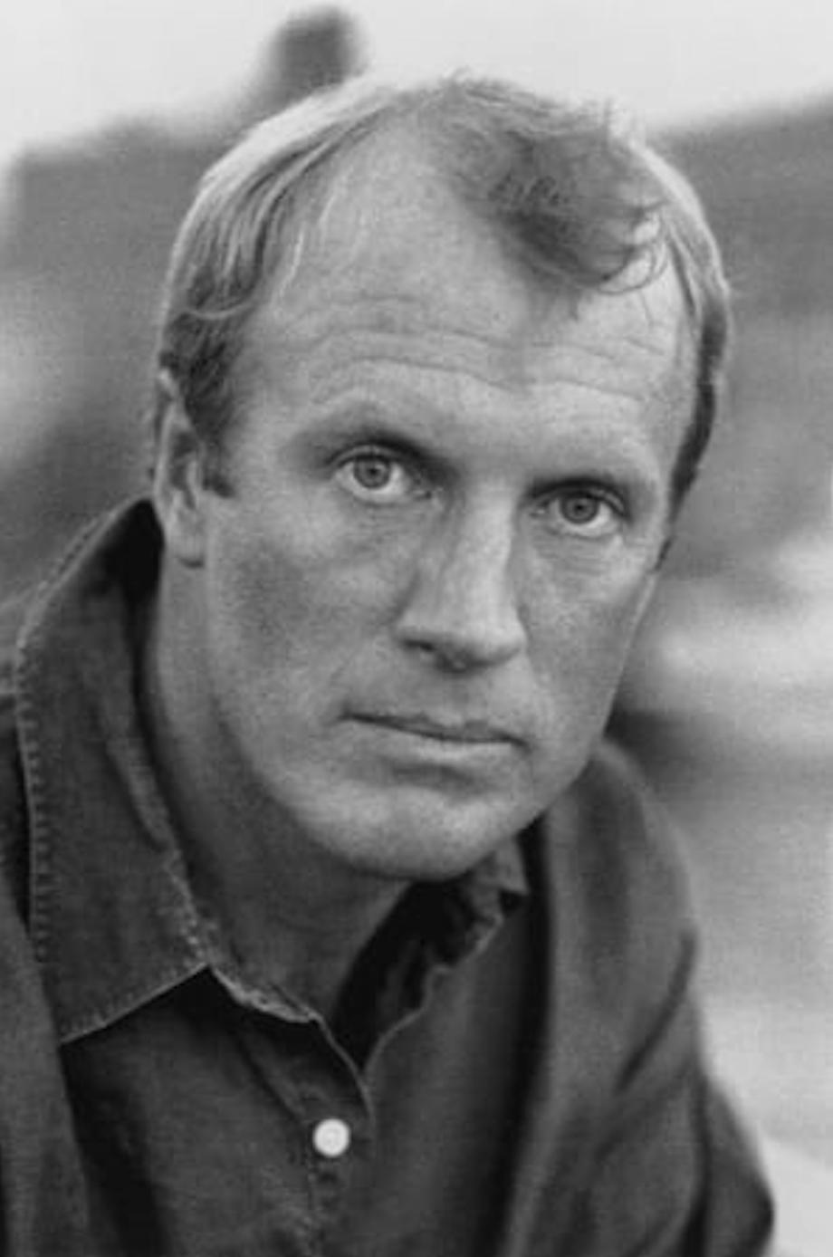 actor Robert Prescott large photo