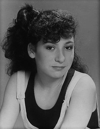 actor Mandy Ingber large photo