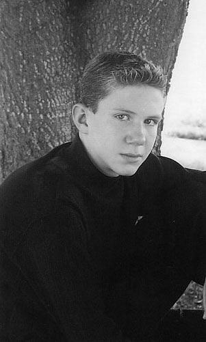 actor Cole Evan Weiss large photo