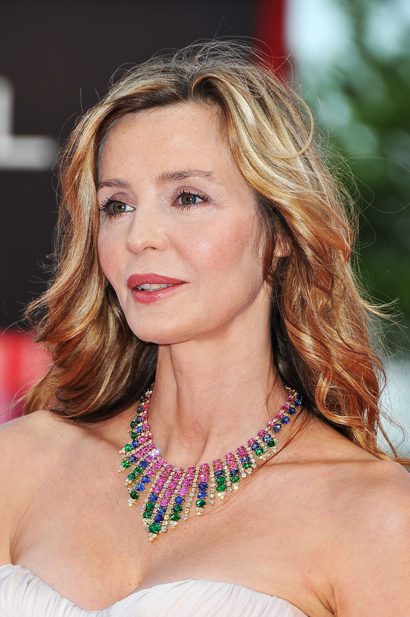 actor Eliana Miglio large photo