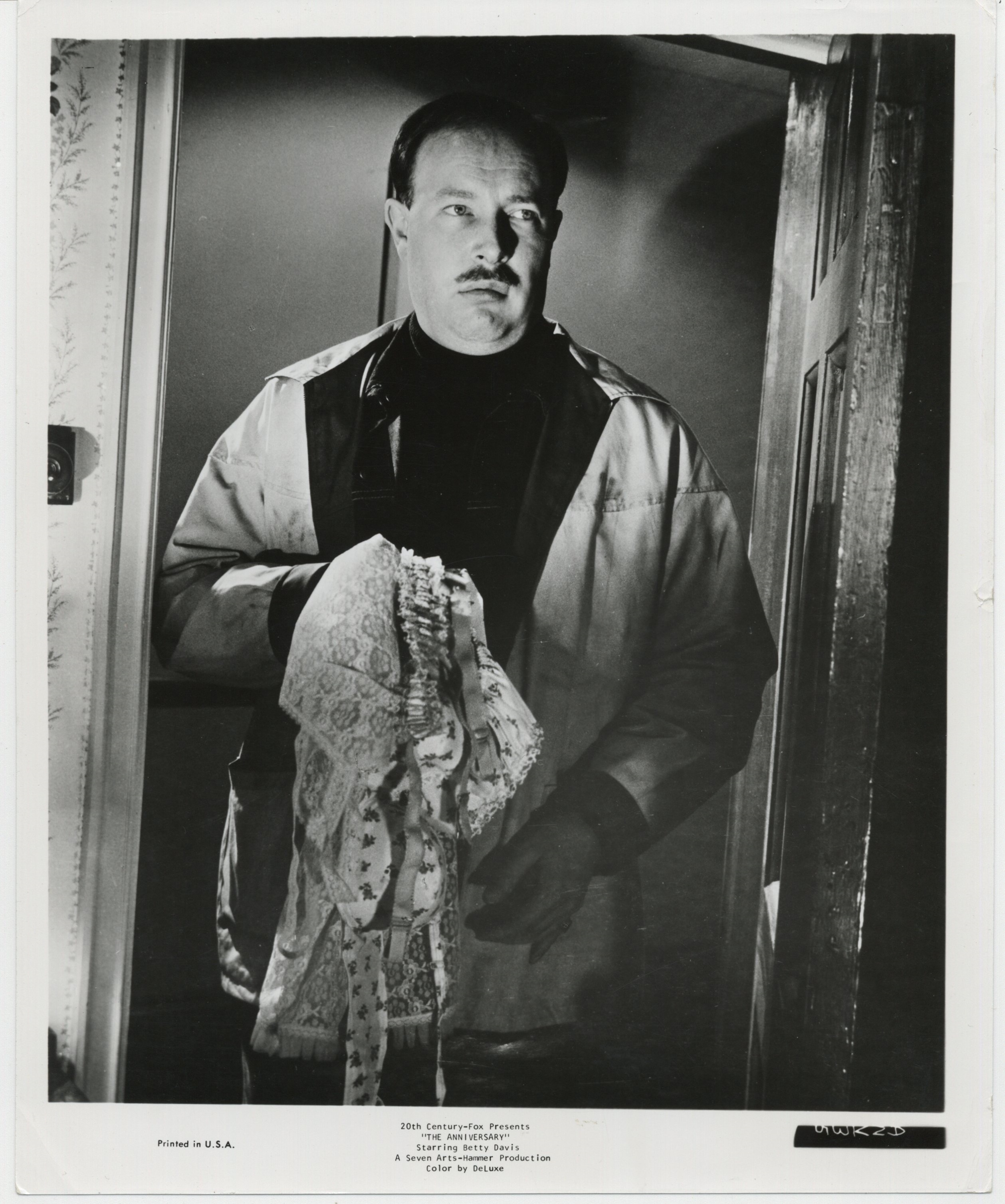 actor James Cossins large photo