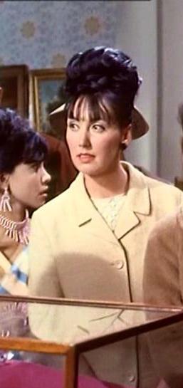 actor Pauline Chamberlain large photo