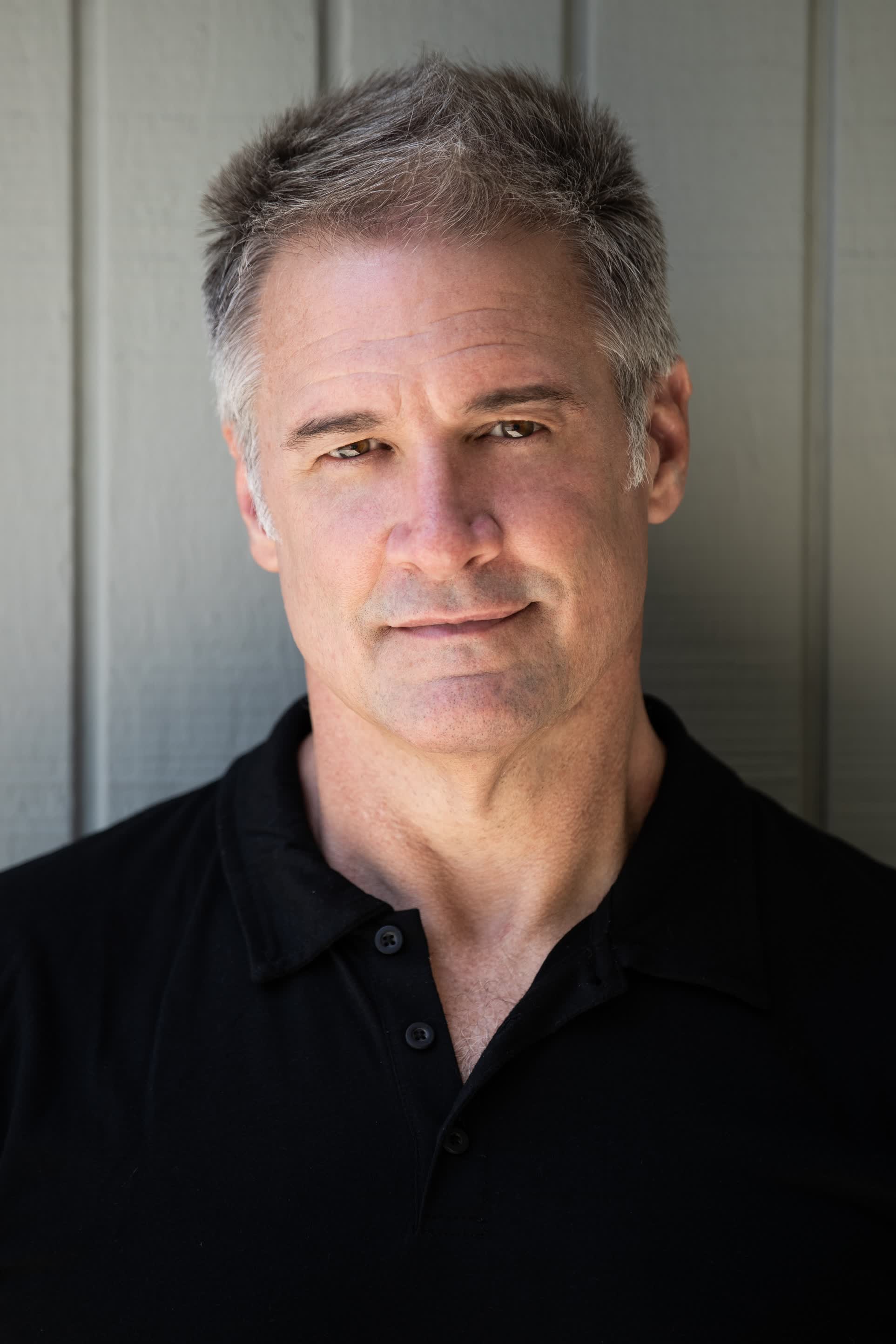 actor Matthew Mahaney large photo