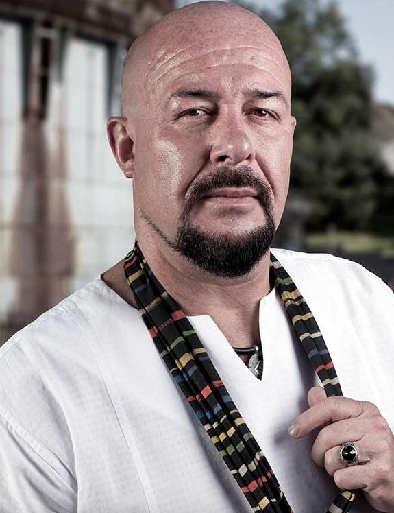 actor Jamie Bartlett large photo