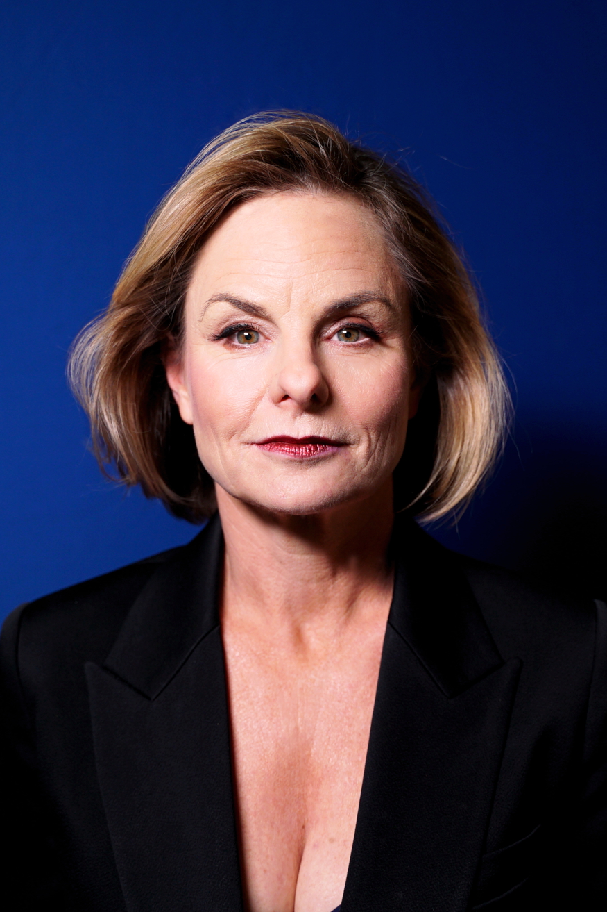 actor Rebecca Massey large photo