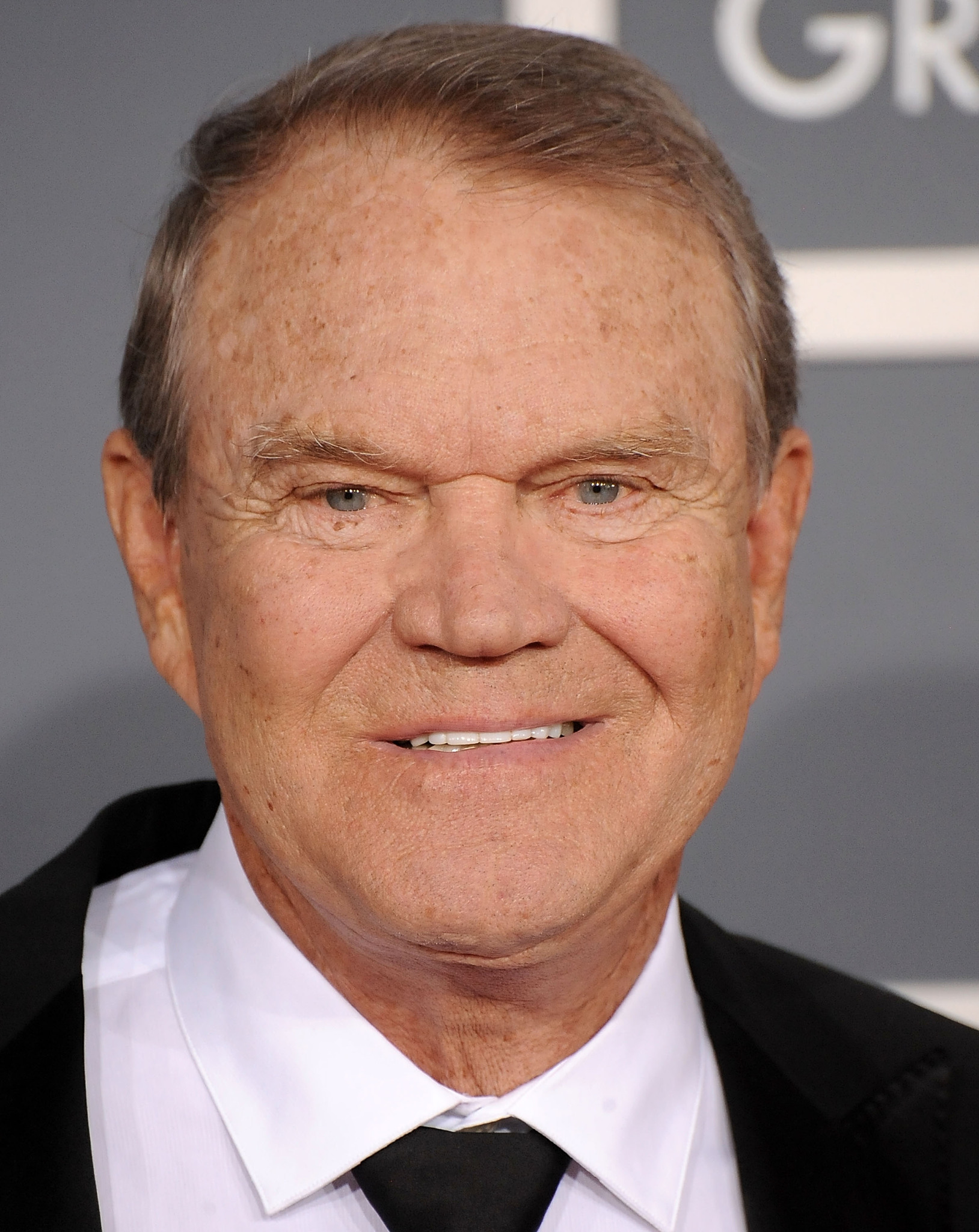 actor Glen Campbell large photo