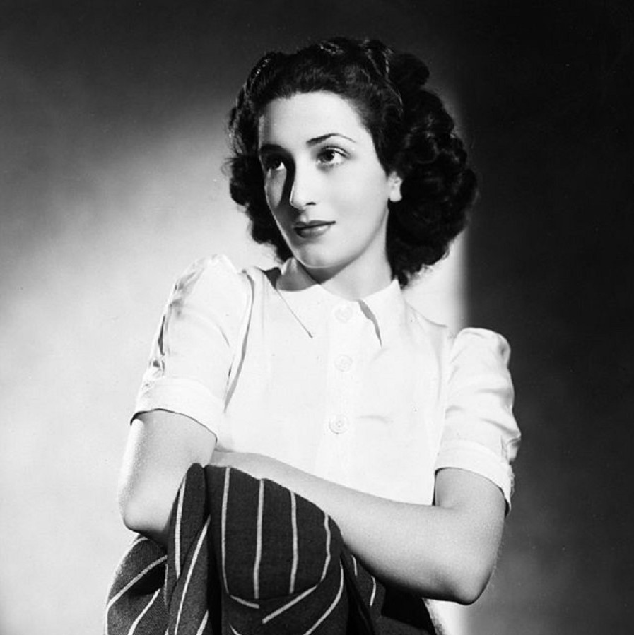 actor Edana Romney large photo