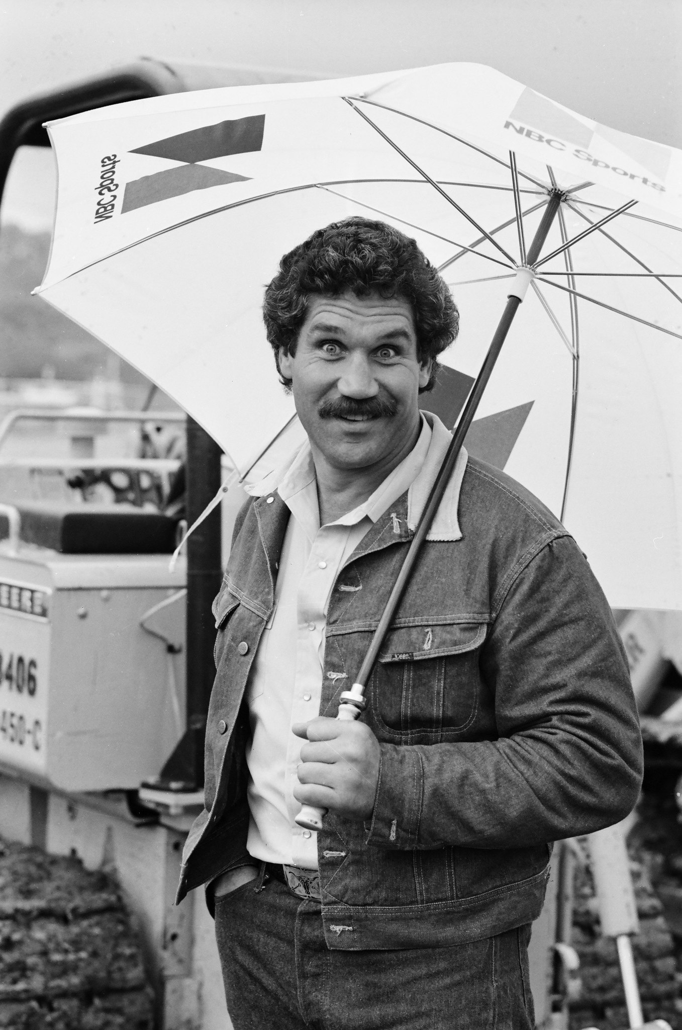 actor Tim Rossovich large photo